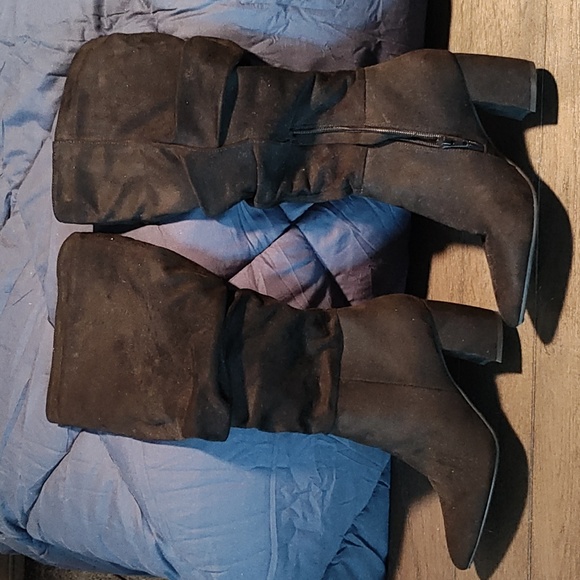 Pink Lily Suede Black Block Heel with Ruched Fabric Tall Boots Size 6.5 - Picture 8 of 10